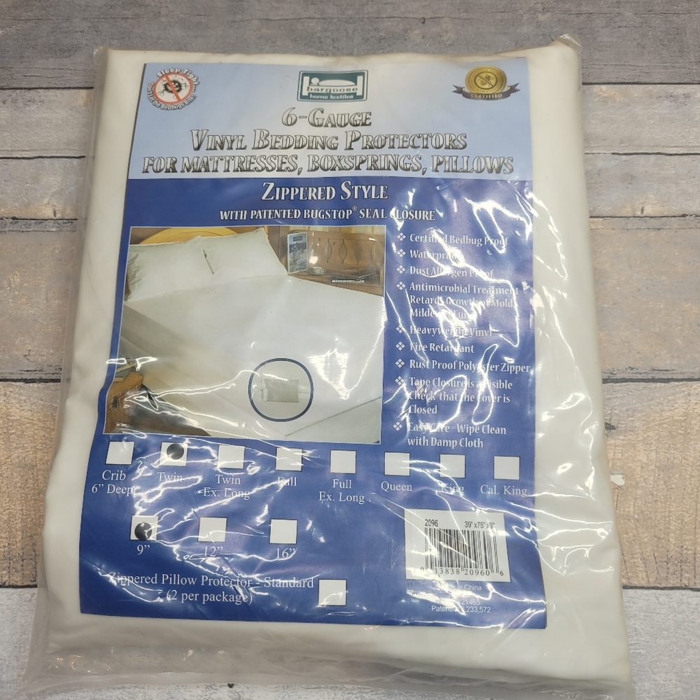 Bargoose 6-Gauge Vinyl Mattress Protector  Size Twin 39 X 75 X 9 Inch  NIP